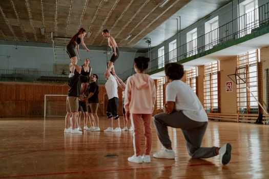 Boosting Team Success: Essential Leadership Skills for Basketball Coaches